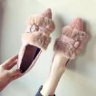 Pointy-toe Buckled Fluffy Flats