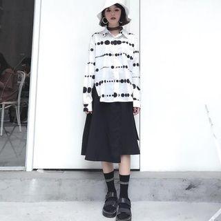 Dotted Shirt / Plain Midi Skirt