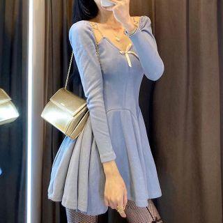 Long-sleeve Cold Shoulder Heart Embroidered Mini A-line Skirt Blue - One Size