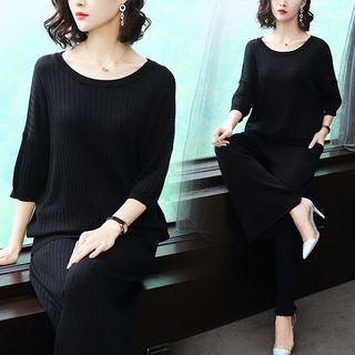 Set: Elbow-sleeve Knit Top + Pants