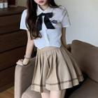 Short-sleeve Tie-neck Crop Shirt / Pleated Mini A-line Skirt
