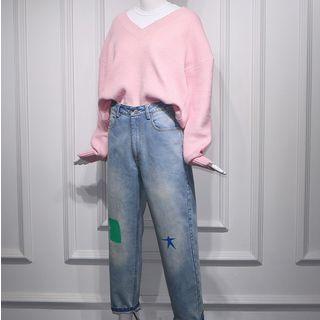 V-neck Sweater / T-shirt / Harem Jeans