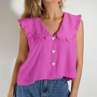 Sleeveless Heart Button Blouse