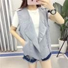 Diagonal-zip Vest