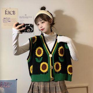 Floral Embroidered Vest / Mock Neck Plain Long-sleeve T-shirt