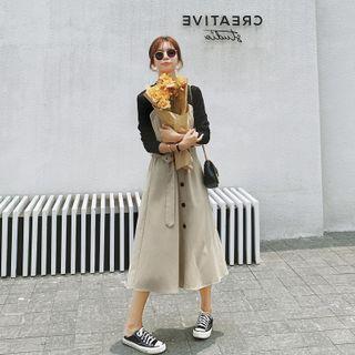 Long-sleeve Two Tone A-line Midi Dress