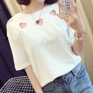Elbow-sleeve Heart Cutout T-shirt