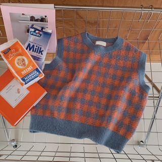 Round-neck Check Knit Vest