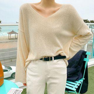 V-neck Sheer Loose-fit Knit Top