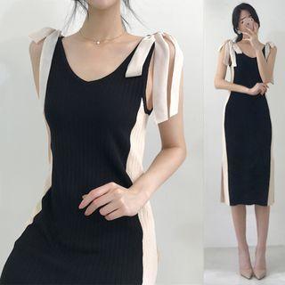 Tie-shoulder Ribbed Midi Knit Dress