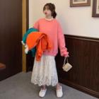 Lace-trim Loose-fit Sweatshirt / Lace A-line Skirt