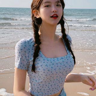Floral Print Short-sleeve Ribbed Cropped Top