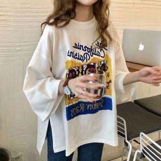 Lettering Cartoon Print Slit T-shirt