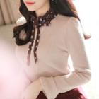 Patterned Mock-neck Puff-shoulder Blouse