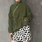 Lettering Half Zip Pullover / Cow Print A-line Mini Skirt