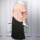 Sweater / Pleated Skirt / Shirt