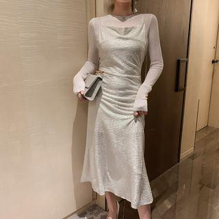 Set: Long-sleeve T-shirt + Spaghetti Strap Midi A-line Dress