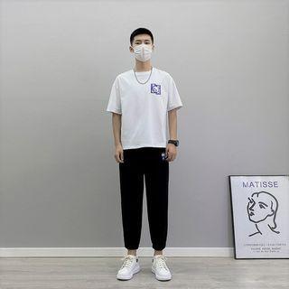 Short-sleeve Bear Print T-shirt / Lettering Cropped Harem Pants / Set