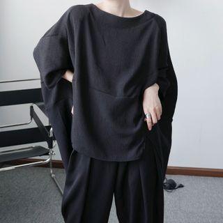 Dip-back Elbow-sleeve Loose-fit Top