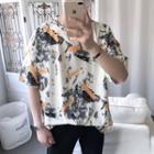 Short-sleeve Graffiti Print T-shirt