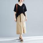 Set: Elbow-sleeve Dip-back T-shirt + Linen Midi Skirt