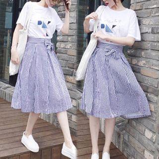 Set: Tie-waist Striped A-line Midi Skirt + Short-sleeve Printed T-shirt