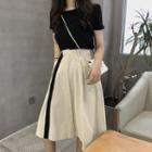 Plain Short-sleeve T-shirt / High Waist A-line Skirt