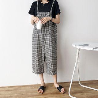 Set: Plain Short-sleeve T-shirt + Checked Cropped Jumper Pants Black - One Size