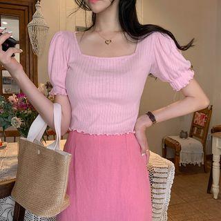 Square Neck Short-sleeve Knit Top / Midi A-line Skirt