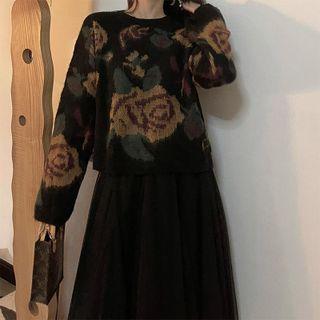 Floral Sweater Khaki & Black - One Size