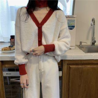V-neck Two Tone Button-up Woolen Cardigan