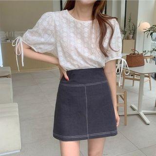 Floral Short-sleeve Blouse / Contrast-stitching Mini A-line Skirt