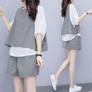 Set: Elbow-sleeve Top + Sleeveless Plaid Top + Shorts