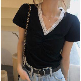 Short-sleeve Lace Trim T-shirt Black & White - One Size