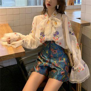 Ribbon-neckline Embroidered Shirt / High-waist Zipper Shorts