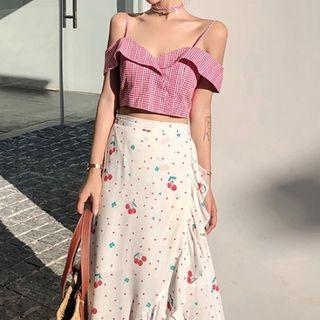 Plain Spaghetti-stray Top / Printed Ruffled-trim Skirt