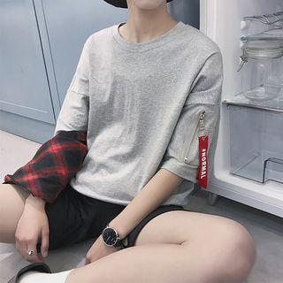 Short-sleeve T-shirt With Lettering Tag