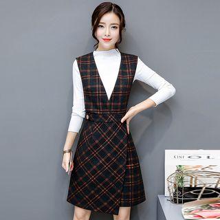 Set: Long-sleeve T-shirt + Plaid Jumper Dress