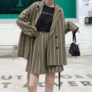 Striped Double-breasted Blazer / High-waist Wide-leg Shorts