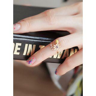 Floral Metallic Ring
