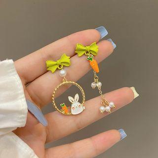 Rabbit Carrot Glaze Asymmetrical Alloy Dangle Earring 1 Pair - Gold & Green & White - One Size