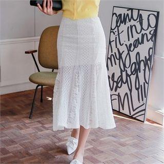 Banded-waist Laced Maxi Skirt