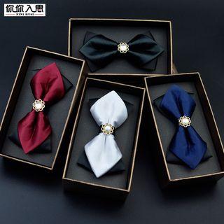 Faux Pearl Bow Tie