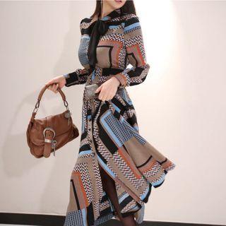 Set: Long-sleeve Print Midi Dress + Bow Tie