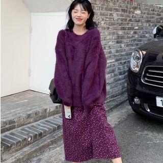 Plain Sweater / Midi Floral A-line Skirt