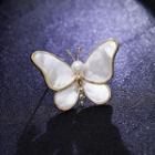 Butterfly Shell Freshwater Pearl Alloy Brooch