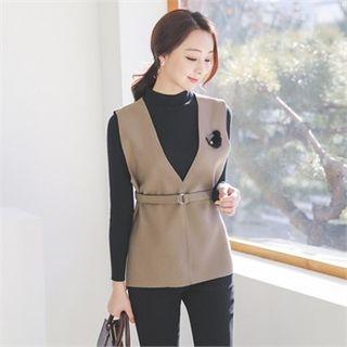 Set: Mock-neck Knit Top + Sleeveless Top With Belt