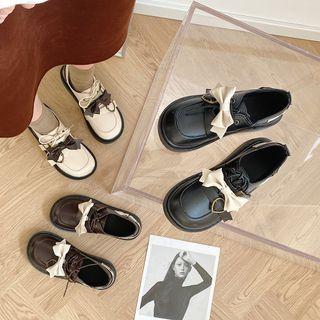 Bow Accent Buckled Lace-up Shoes