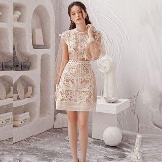 Puff-sleeve Floral A-line Lace Dress