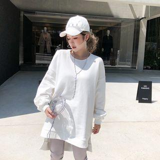 Lettering Dip-back Pullover